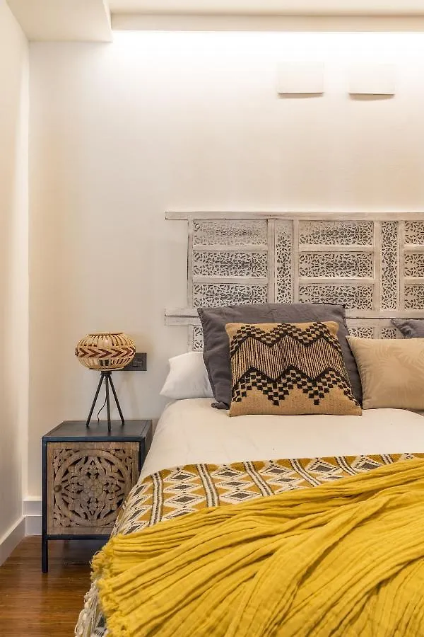 Ria Ac By Staynnapartments Bilbao 0*,